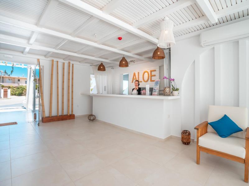 Aloe Hotel