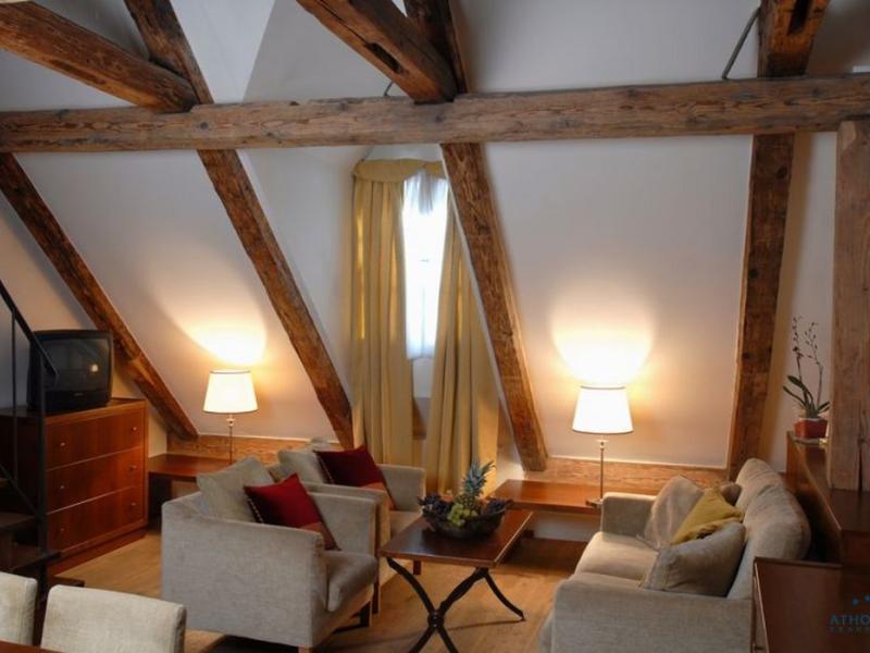 Amour Hotel Residence
