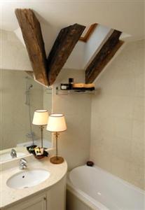 Amour Hotel Residence