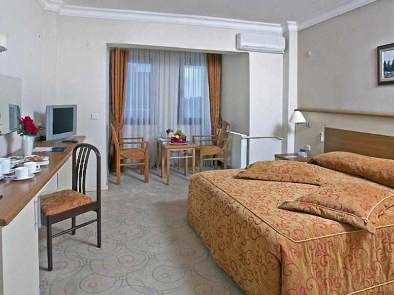 Crystal Kaymakli Hotel & Spa