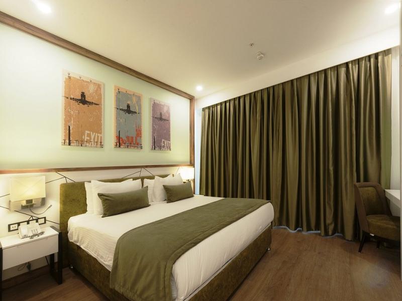 ISG Airport Hotel