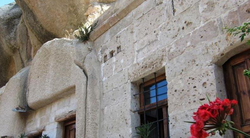 Star Cave Hotel