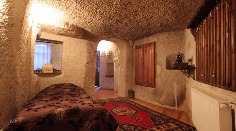 Star Cave Hotel