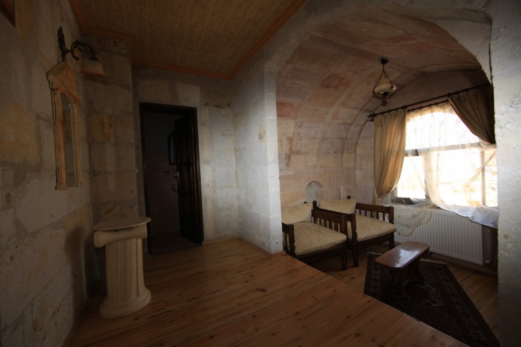 Travel Inn Cave Hotel