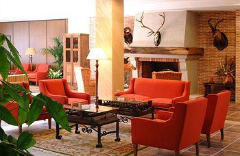 Tryp Segovia Los Angeles Comendador Hotel