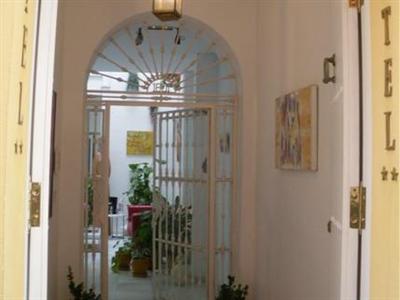 Un Patio en Santa Cruz