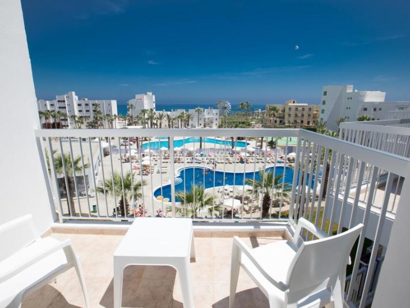 Papantonia Hotel Apartments