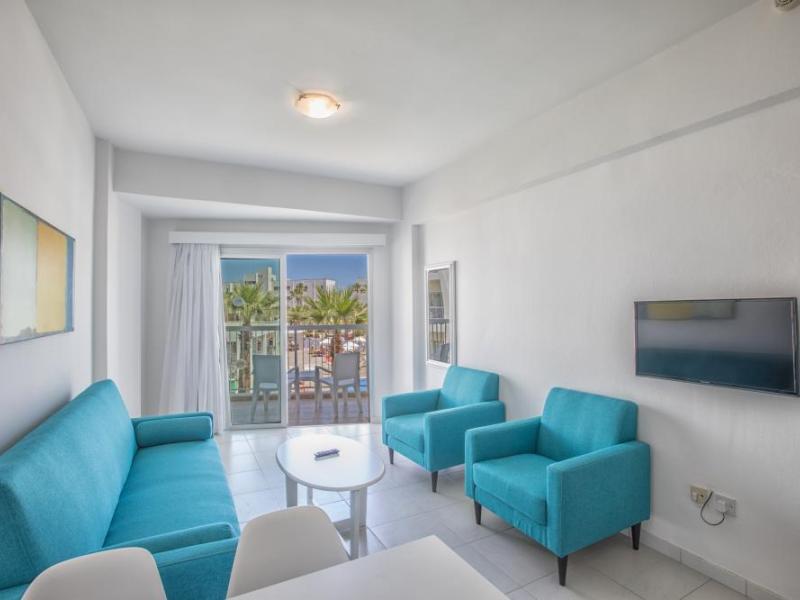 Papantonia Hotel Apartments