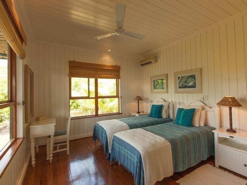 South Point Villas Cerf Island