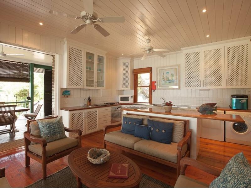 South Point Villas Cerf Island