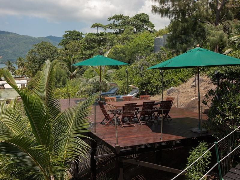 South Point Villas Cerf Island