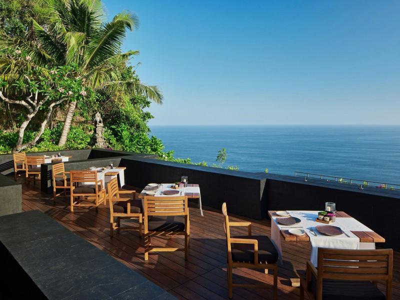 Bulgari Hotels & Resorts