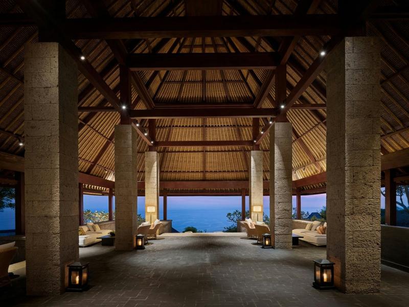 Bulgari Hotels & Resorts