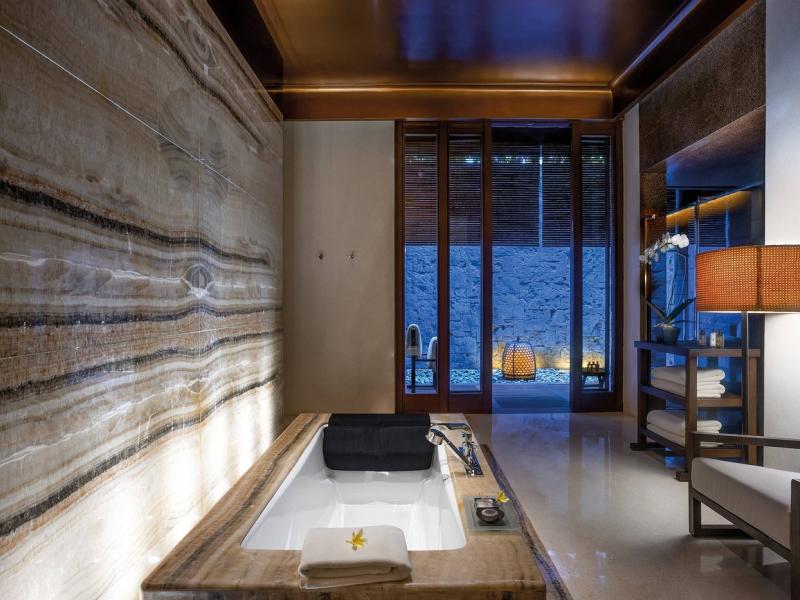 Bulgari Hotels & Resorts