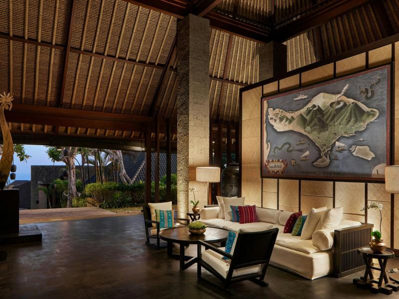 Bulgari Hotels & Resorts