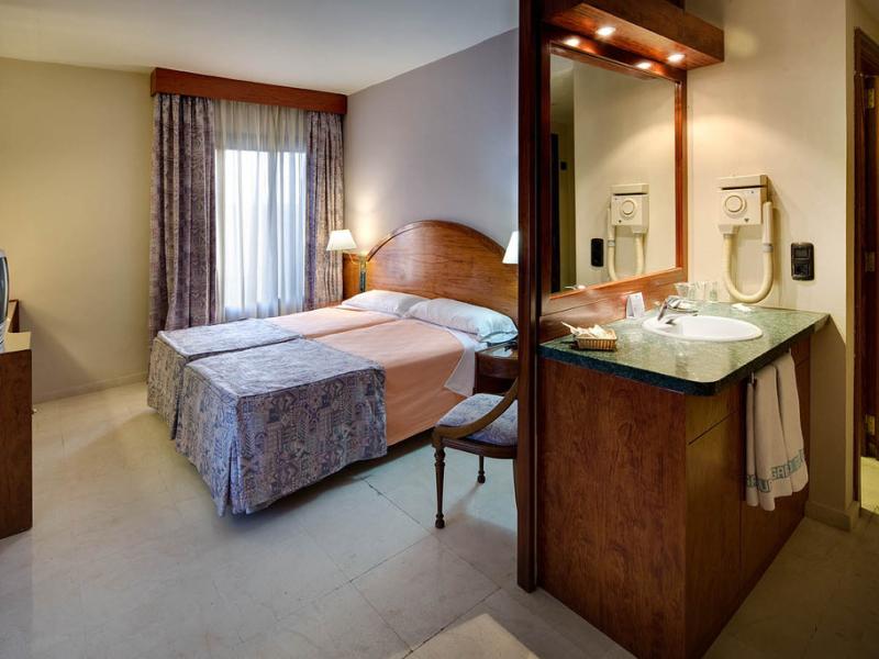 Hotel Reina Cristina 