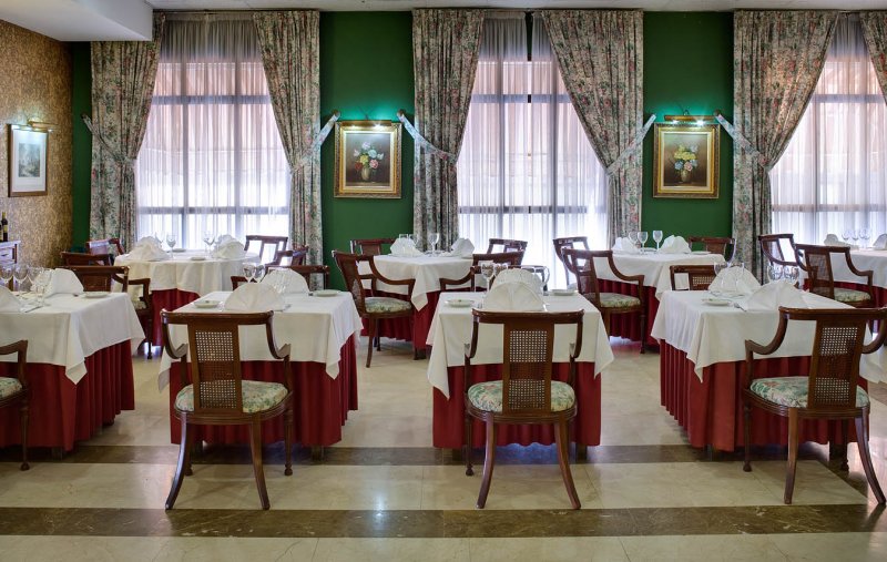 Hotel Reina Cristina 