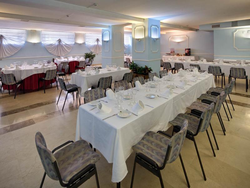 Hotel Reina Cristina 