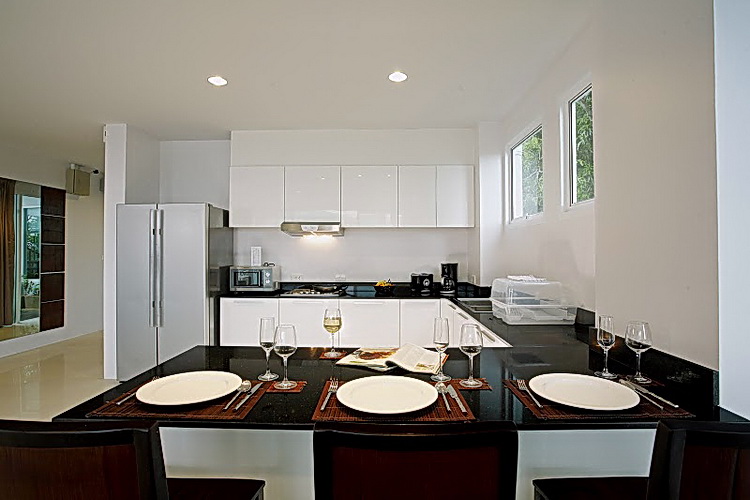 Surin Park Service Apartments