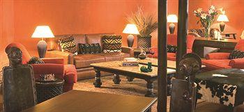 Fairmont Safari Club Lodge Masai Mara