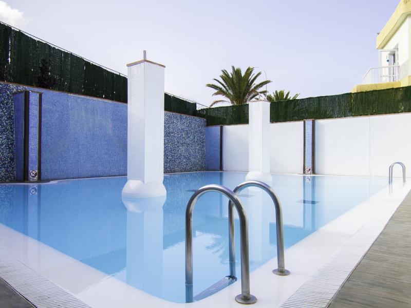 Checkin Bungalows Atlantida
