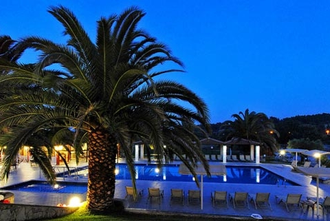 Bomo Iris Hotel Siviri