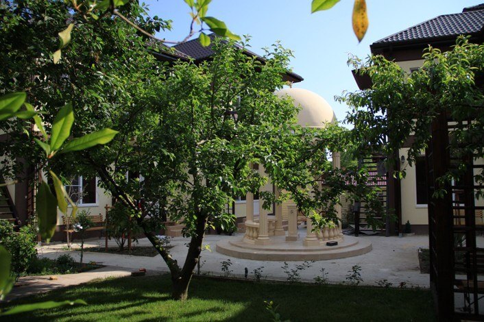 Изумрудный мини-отель 