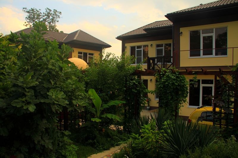 Изумрудный мини-отель 