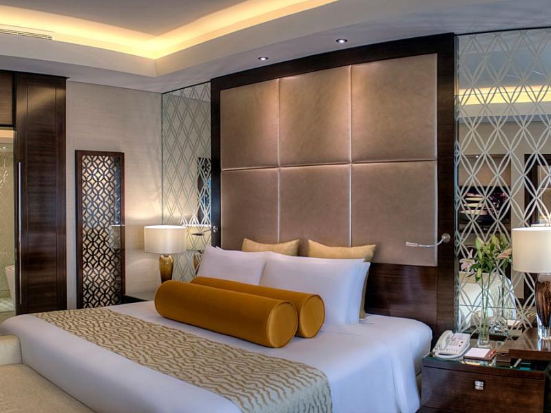 Crowne Plaza Dubai Deira