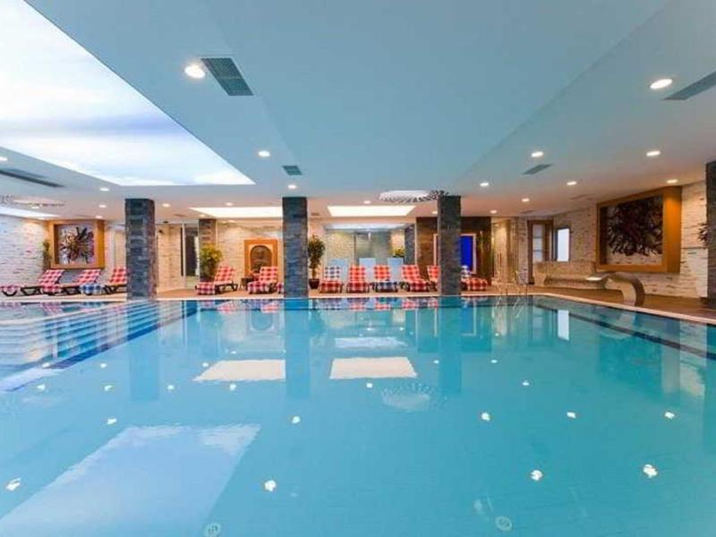 Elegance Resort Hotel