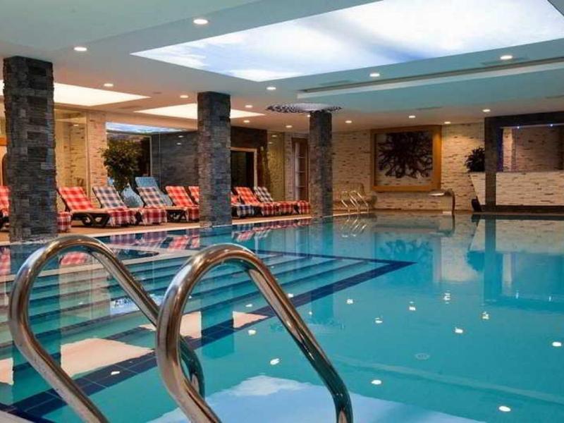 Elegance Resort Hotel