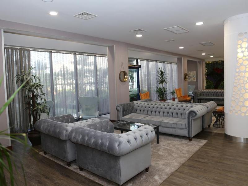 Elegance Resort Hotel