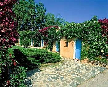 Agrustos Village