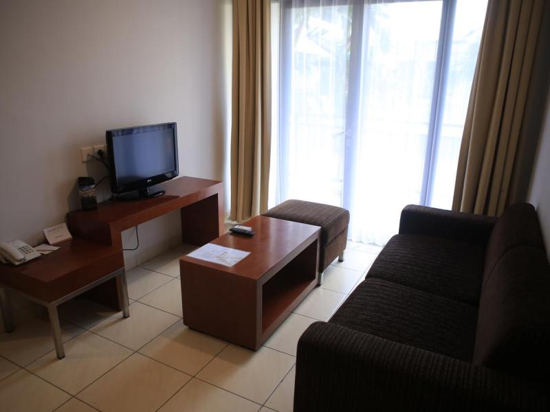 Grand Kuta Hotel & Residence