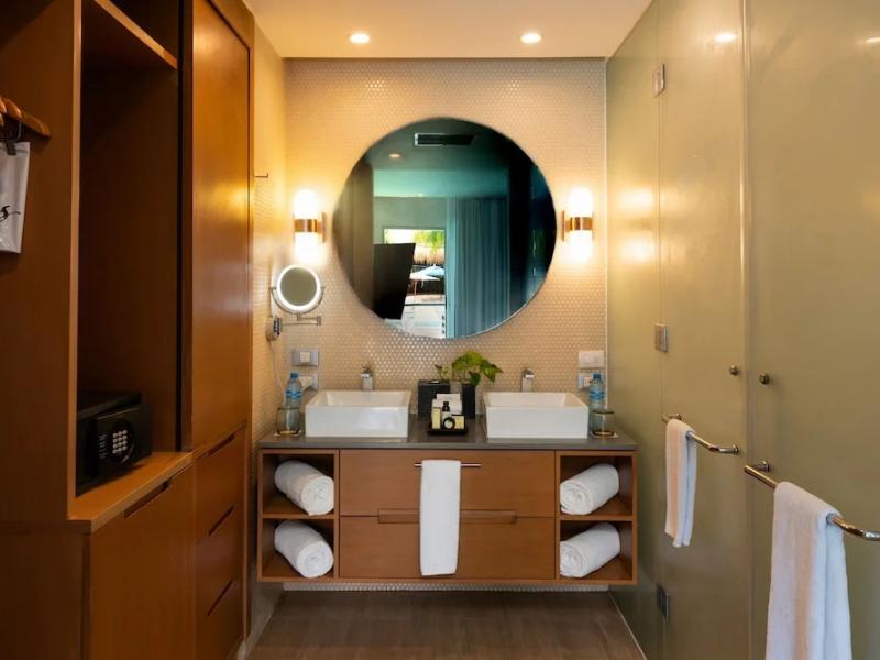 The Fives Beach Hotel & Residences