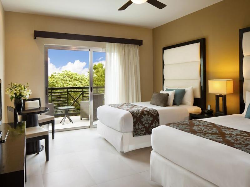 The Fives Beach Hotel & Residences