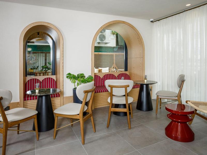 Sherwood Premio Hotel