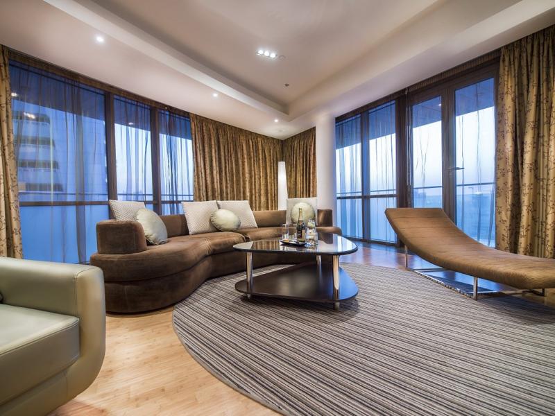 BurJuman Arjaan by Rotana