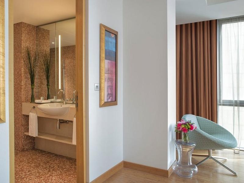 BurJuman Arjaan by Rotana