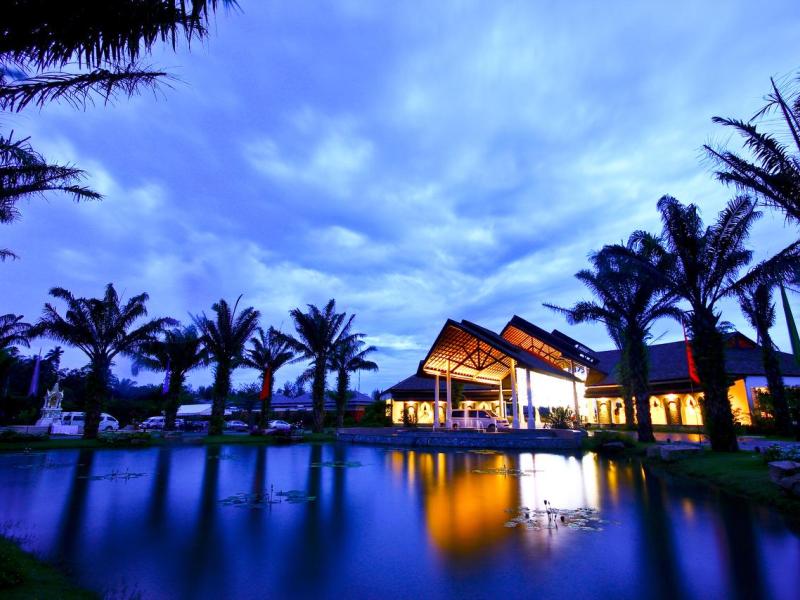 Beyond Resort Khaolak