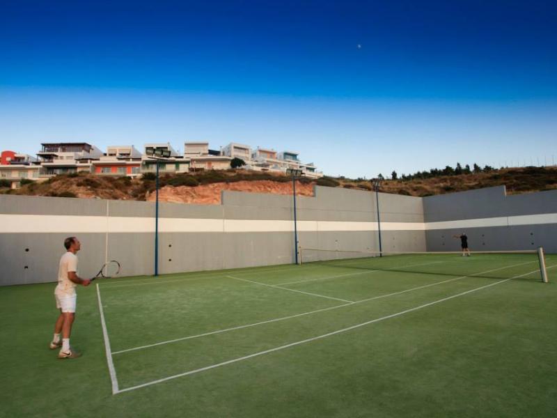 Theseus Beach Village