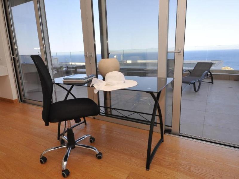 Theseus Beach Village