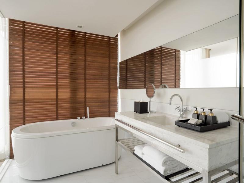 JC Kevin Sathorn Bangkok Hotel