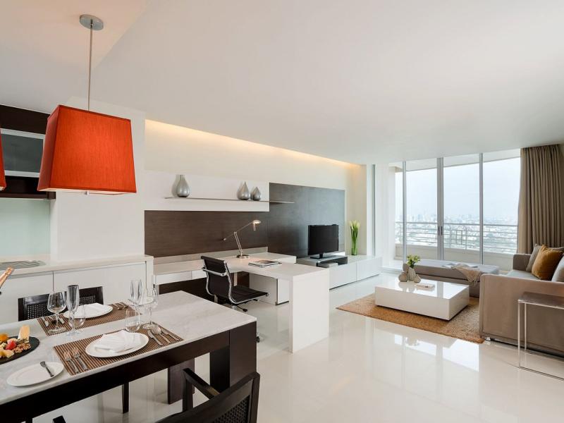 JC Kevin Sathorn Bangkok Hotel