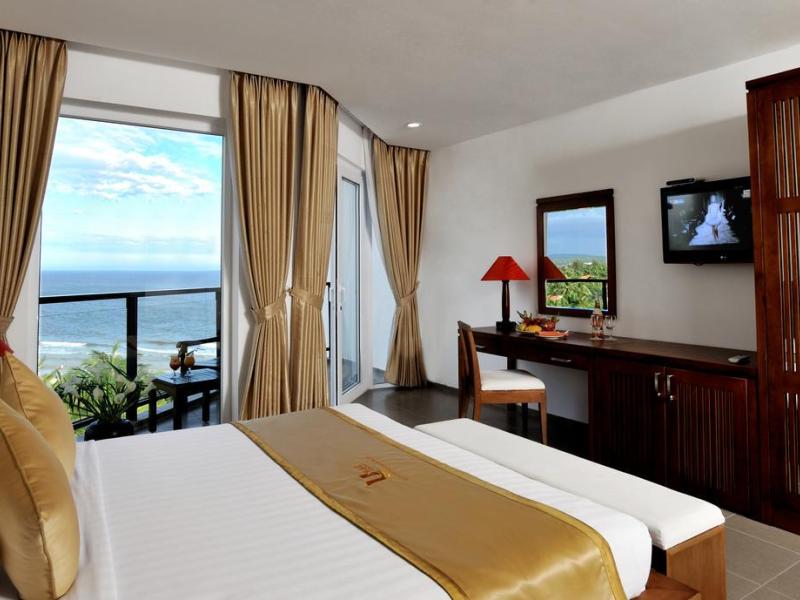 MANA Beach Resort Muine