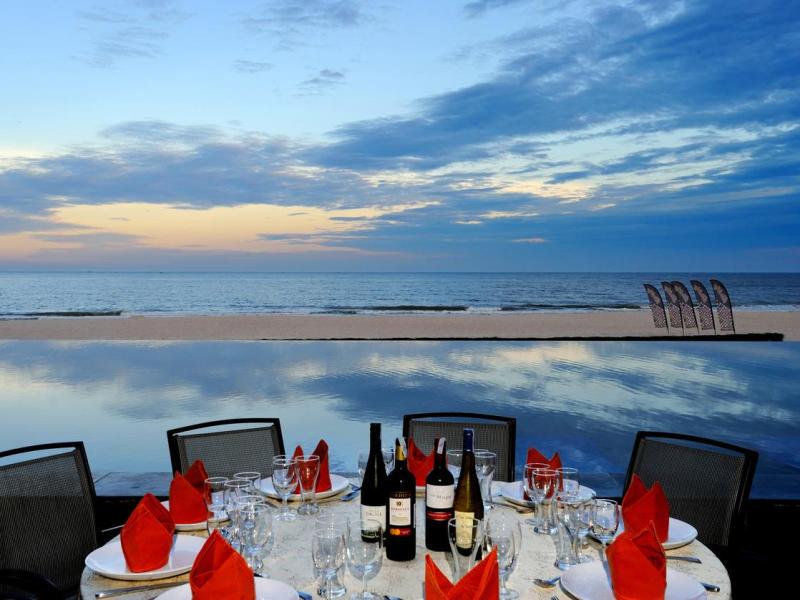 MANA Beach Resort Muine