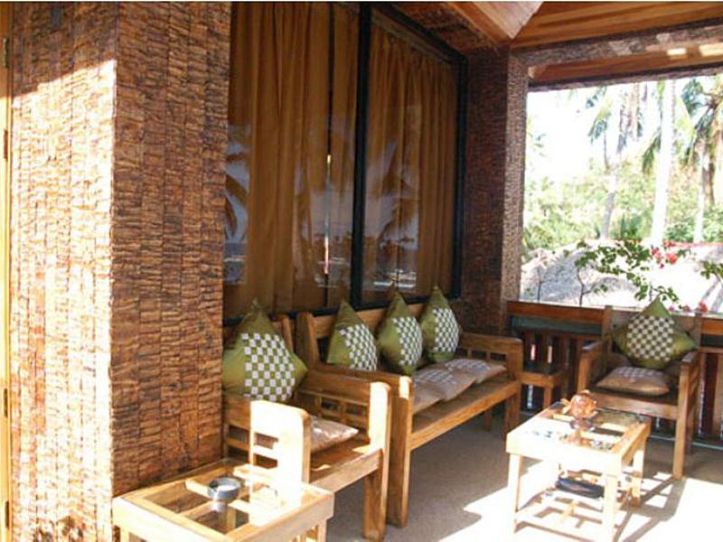 Genesis Divers & Hayahay Resort