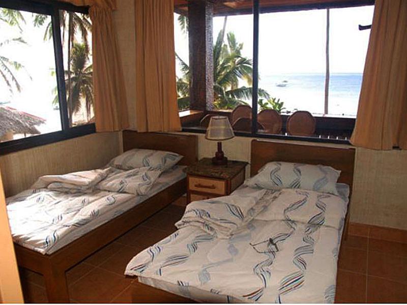 Genesis Divers & Hayahay Resort