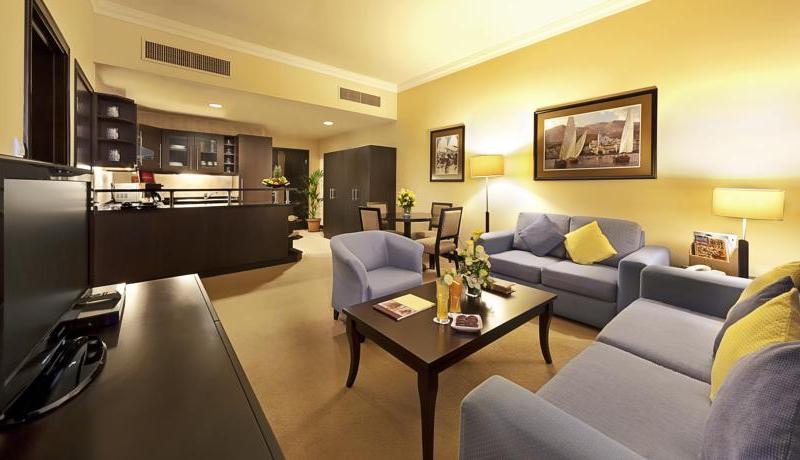 Al Manzel Hotel Apartments