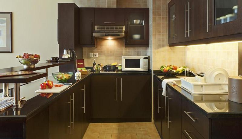 Al Manzel Hotel Apartments